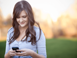 Cómo hablar sucio por mensajes de texto seduce a tu enamorado con las palabras adecuadas