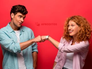 Señales para saber si Compartes una Conexión Inexplicable con Alguien